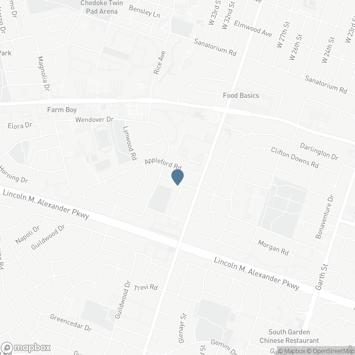 128 HADELAND Avenue, Hamilton, Ontario L9C 5Z9